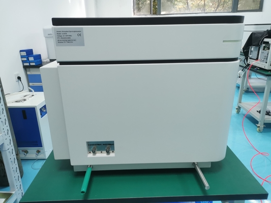 Spéctrophotomètre d'absorption atomique AAS de flamme pour le test Hg Cu Cd Pb 82*68*55CM