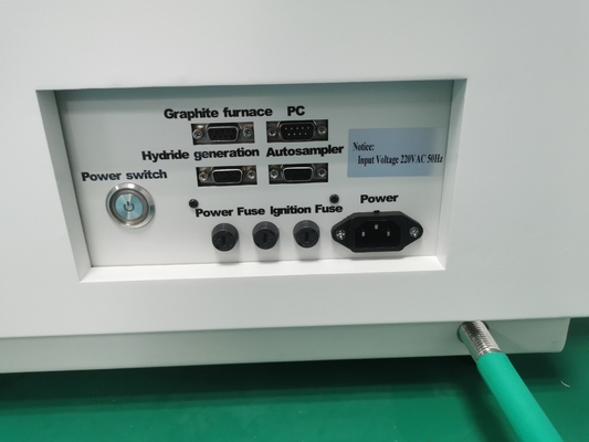 AA6018 Autosampleur fourneau à graphite à flamme AAS Spéctrophotomètre d'absorption atomique